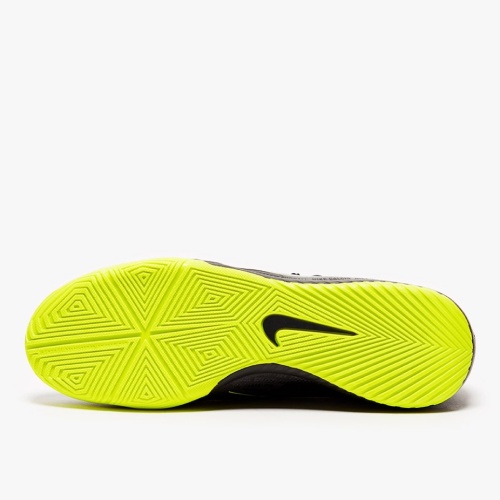 کفش فوتسال نایک فانتوم ونوم آکادمی NIKE PHANTOM VNM ACADEMY IC AO0570-007 